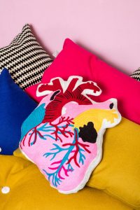 02 CUSCINO Corazón €37