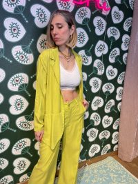 DC7B48FA-6999-40EC-A672-E5F72FC33AE1